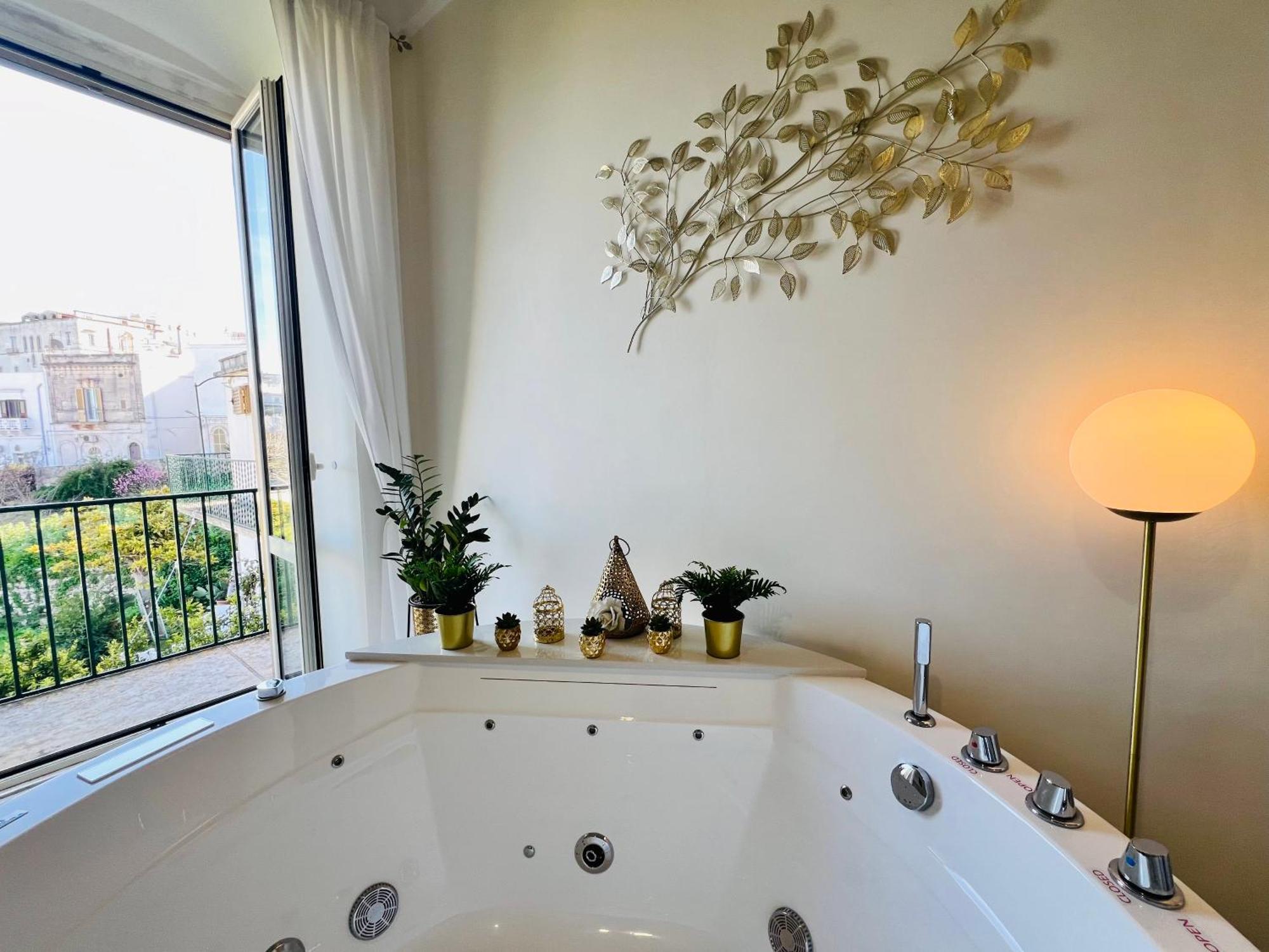 Suite La Terrazza Di Don Peppino 奥斯图尼 外观 照片